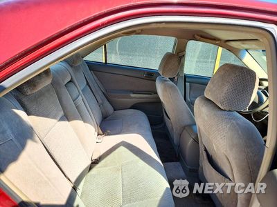 Zdjęcie 10 z 12 samochodu: 2004 TOYOTA CAMRY LE VIN:4T1BE32K34U282770 - miniatura