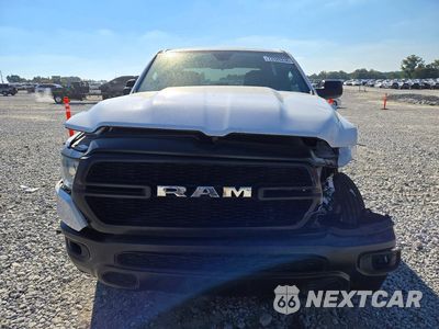 Piąte zdjęcie samochodu w środku: 2022 RAM 1500 TRADESMAN VIN:1C6RREGT0NN435919 - miniatura