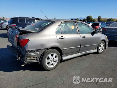 Trzecie zdjęcie samochodu z tyłu: 2005 TOYOTA COROLLA S VIN:1NXBR32E55Z438016 - miniatura