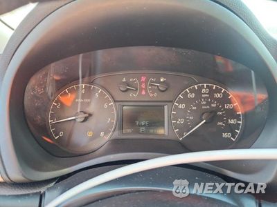 Zdjęcie 9 z 12 samochodu: 2017 NISSAN SENTRA S VIN:3N1AB7AP3HY388459 - miniatura