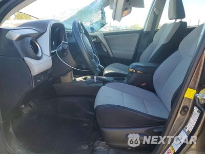 Zdjęcie 7 z 13 samochodu: 2016 TOYOTA RAV4 XLE VIN:2T3RFREV1GW518476 - miniatura