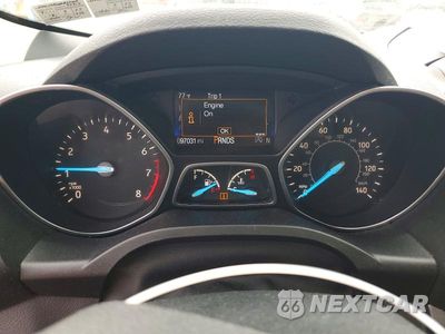 Zdjęcie 9 z 14 samochodu: 2017 FORD ESCAPE SE VIN:1FMCU9GD0HUB35008 - miniatura
