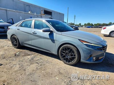 Czwarte zdjęcie samochodu z boku: 2022 HYUNDAI ELANTRA LIMITED VIN:KMHLN4AJ5NU014596 - miniatura