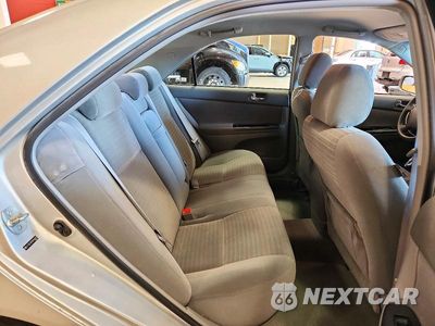 Zdjęcie 10 z 12 samochodu: 2006 TOYOTA CAMRY LE VIN:4T1BE30K16U140472 - miniatura