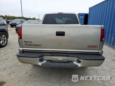 Zdjęcie 6 z 12 samochodu: 2003 GMC SONOMA VIN:1GTDT19X338124395 - miniatura