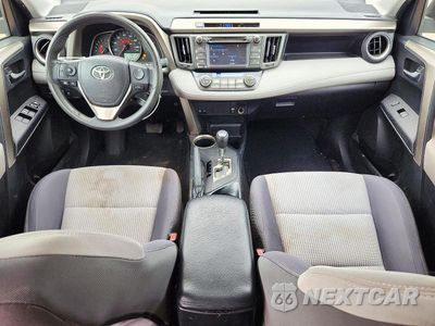 Zdjęcie 8 z 12 samochodu: 2014 TOYOTA RAV4 XLE VIN:2T3WFREV5EW129730 - miniatura