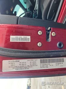 Zdjęcie 12 z 12 samochodu: 2018 DODGE CHALLENGER SXT VIN:2C3CDZAG0JH121954 - miniatura