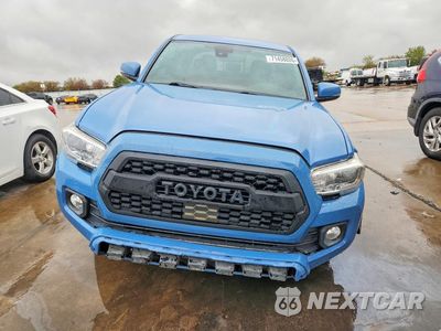 Piąte zdjęcie samochodu w środku: 2019 TOYOTA TACOMA SR V6 VIN:5TFCZ5AN1KX179153 - miniatura