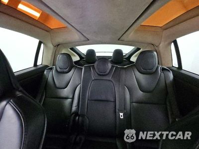 Zdjęcie 10 z 14 samochodu: 2018 TESLA MODEL X VIN:5YJXCAE21JF102903 - miniatura