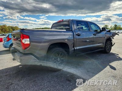Trzecie zdjęcie samochodu z tyłu: 2021 TOYOTA TUNDRA CREWMAX LIMITED VIN:5TFHY5F14MX003859 - miniatura