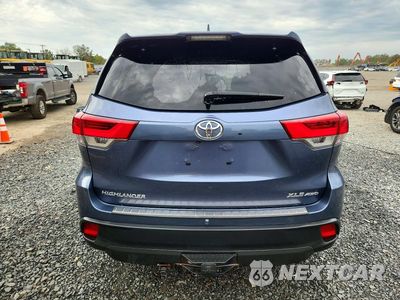 Zdjęcie 6 z 13 samochodu: 2018 TOYOTA HIGHLANDER XLE VIN:5TDJZRFHXJS872454 - miniatura