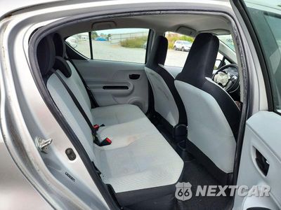 Zdjęcie 10 z 13 samochodu: 2012 TOYOTA PRIUS C ONE VIN:JTDKDTB38C1006066 - miniatura