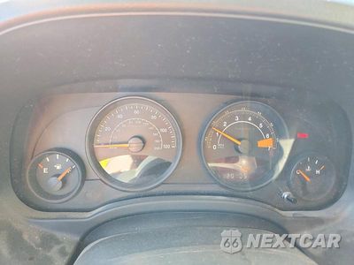 Zdjęcie 9 z 13 samochodu: 2014 JEEP PATRIOT SPORT VIN:1C4NJRBBXED529123 - miniatura