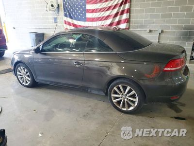 Drugie zdjęcie samochodu z przodu: 2013 VOLKSWAGEN EOS KOMFORT VIN:WVWBW8AH8DV008348 - miniatura