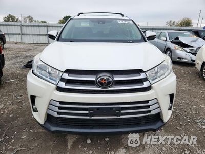 Piąte zdjęcie samochodu w środku: 2018 TOYOTA HIGHLANDER XLE VIN:5TDJZRFH7JS543243 - miniatura