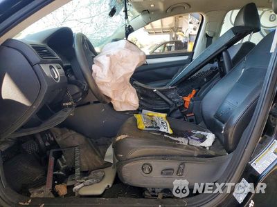 Zdjęcie 7 z 12 samochodu: 2012 VOLKSWAGEN PASSAT SE VIN:1VWBP7A34CC059249 - miniatura