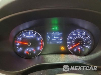 Zdjęcie 9 z 13 samochodu: 2018 KIA SPORTAGE EX VIN:KNDPNCAC6J7442946 - miniatura