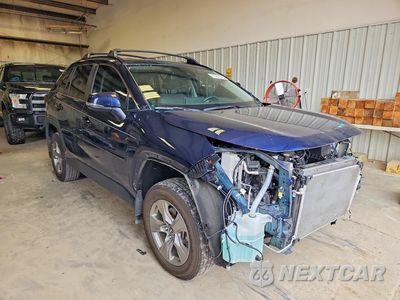 Czwarte zdjęcie samochodu z boku: 2025 TOYOTA RAV4 XLE VIN:2T3W1RFV6SW431987 - miniatura