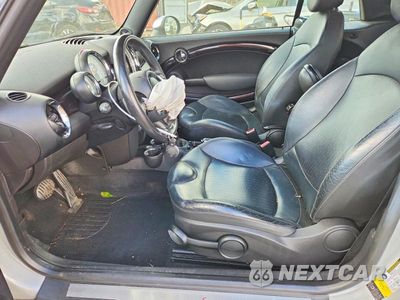 Zdjęcie 7 z 13 samochodu: 2011 MINI COOPER S VIN:WMWZP3C55BT249310 - miniatura