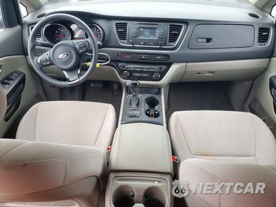 Zdjęcie 8 z 13 samochodu: 2016 KIA SEDONA LX VIN:KNDMB5C14G6115320 - miniatura