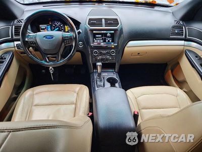 Zdjęcie 8 z 13 samochodu: 2016 FORD EXPLORER XLT VIN:1FM5K8DH7GGC00093 - miniatura