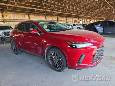 Czwarte zdjęcie samochodu z boku: 2024 LEXUS RX 450H+ LUXURY VIN:JTJCJMGA0R2011529 - miniatura