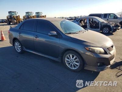 Czwarte zdjęcie samochodu z boku: 2010 TOYOTA COROLLA S VIN:2T1BU4EE4AC355477 - miniatura