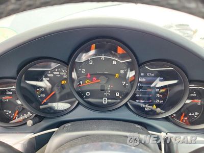 Zdjęcie 9 z 13 samochodu: 2017 PORSCHE 911 CARRERA VIN:WP0CA2A9XHS141189 - miniatura