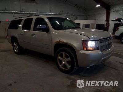 Czwarte zdjęcie samochodu z boku: 2013 CHEVROLET SUBURBAN K1500 LTZ VIN:1GNSKKE74DR283032 - miniatura