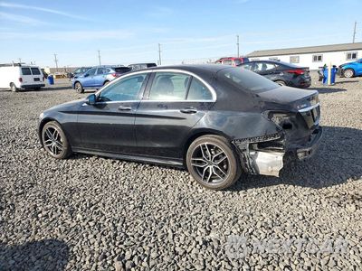 Drugie zdjęcie samochodu z przodu: 2015 MERCEDES-BENZ C 300 4MATIC VIN:55SWF4KB2FU023867 - miniatura