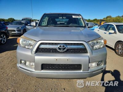 Piąte zdjęcie samochodu w środku: 2010 TOYOTA 4RUNNER SR5 VIN:JTEBU5JR6A5006621 - miniatura