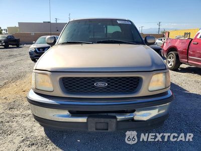 Piąte zdjęcie samochodu w środku: 1998 FORD F150 VIN:1FTZX1763WKB77156 - miniatura