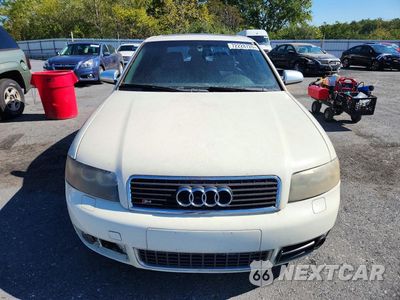 Piąte zdjęcie samochodu w środku: 2005 AUDI S4 VIN:WAUPL68E45A030626 - miniatura