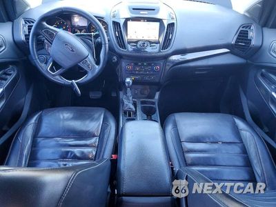Zdjęcie 8 z 13 samochodu: 2017 FORD ESCAPE TITANIUM VIN:1FMCU0J93HUC43171 - miniatura