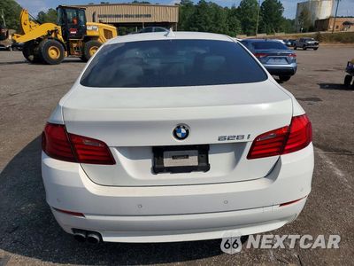 Zdjęcie 6 z 12 samochodu: 2012 BMW 528 I VIN:WBAXG5C56CDY30085 - miniatura
