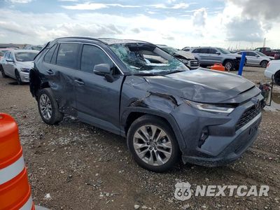 Czwarte zdjęcie samochodu z boku: 2025 TOYOTA RAV4 XLE PREMIUM VIN:2T3C1RFV8SC342958 - miniatura