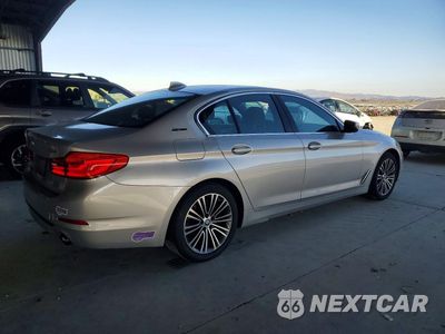 Trzecie zdjęcie samochodu z tyłu: 2019 BMW 530E VIN:WBAJA9C57KB393660 - miniatura