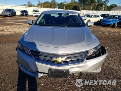 Piąte zdjęcie samochodu w środku: 2017 CHEVROLET IMPALA LT VIN:2G1105S34H9175340 - miniatura