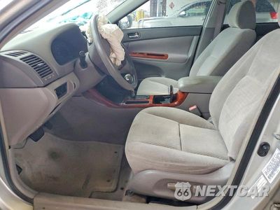 Zdjęcie 7 z 12 samochodu: 2002 TOYOTA CAMRY XLE VIN:4T1BE32K12U058488 - miniatura