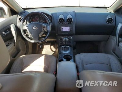 Zdjęcie 8 z 13 samochodu: 2013 NISSAN ROGUE S VIN:JN8AS5MT0DW510310 - miniatura