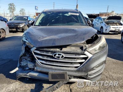 Piąte zdjęcie samochodu w środku: 2017 HYUNDAI TUCSON ECO VIN:KM8J33A22HU406889 - miniatura