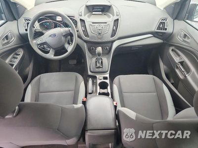 Zdjęcie 8 z 12 samochodu: 2013 FORD ESCAPE S VIN:1FMCU0F71DUC84366 - miniatura