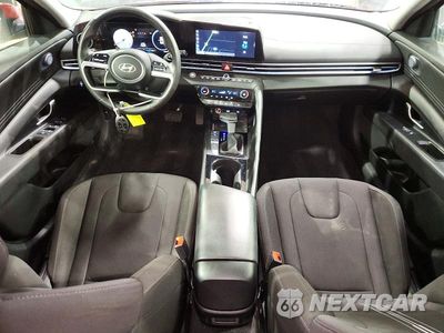 Zdjęcie 8 z 12 samochodu: 2025 HYUNDAI ELANTRA SEL VIN:KMHLS4DG3SU898154 - miniatura