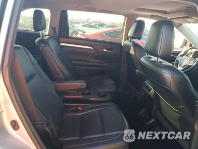 Zdjęcie 11 z 14 samochodu: 2016 TOYOTA HIGHLANDER XLE VIN:5TDKKRFH2GS165320 - miniatura