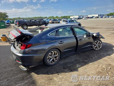 Trzecie zdjęcie samochodu z tyłu: 2021 HYUNDAI SONATA SEL VIN:5NPEL4JA2MH105675 - miniatura