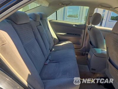Zdjęcie 10 z 13 samochodu: 2005 TOYOTA CAMRY LE VIN:4T1BE32K85U062400 - miniatura