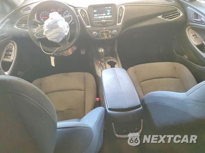 Zdjęcie 8 z 12 samochodu: 2017 CHEVROLET MALIBU LT VIN:1G1ZE5ST3HF166558 - miniatura