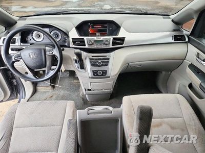 Zdjęcie 8 z 13 samochodu: 2016 HONDA ODYSSEY LX VIN:5FNRL5H27GB108760 - miniatura