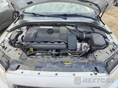 Zdjęcie 12 z 13 samochodu: 2010 VOLVO XC70 T6 VIN:YV4992BZ7A1081530 - miniatura