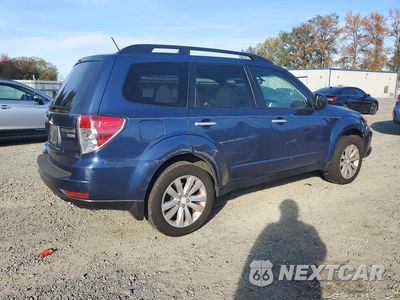Trzecie zdjęcie samochodu z tyłu: 2013 SUBARU FORESTER 2.5X PREMIUM VIN:JF2SHADC8DH435403 - miniatura